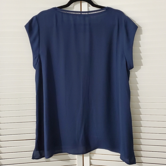Navy Blouse - Picture 2 of 3